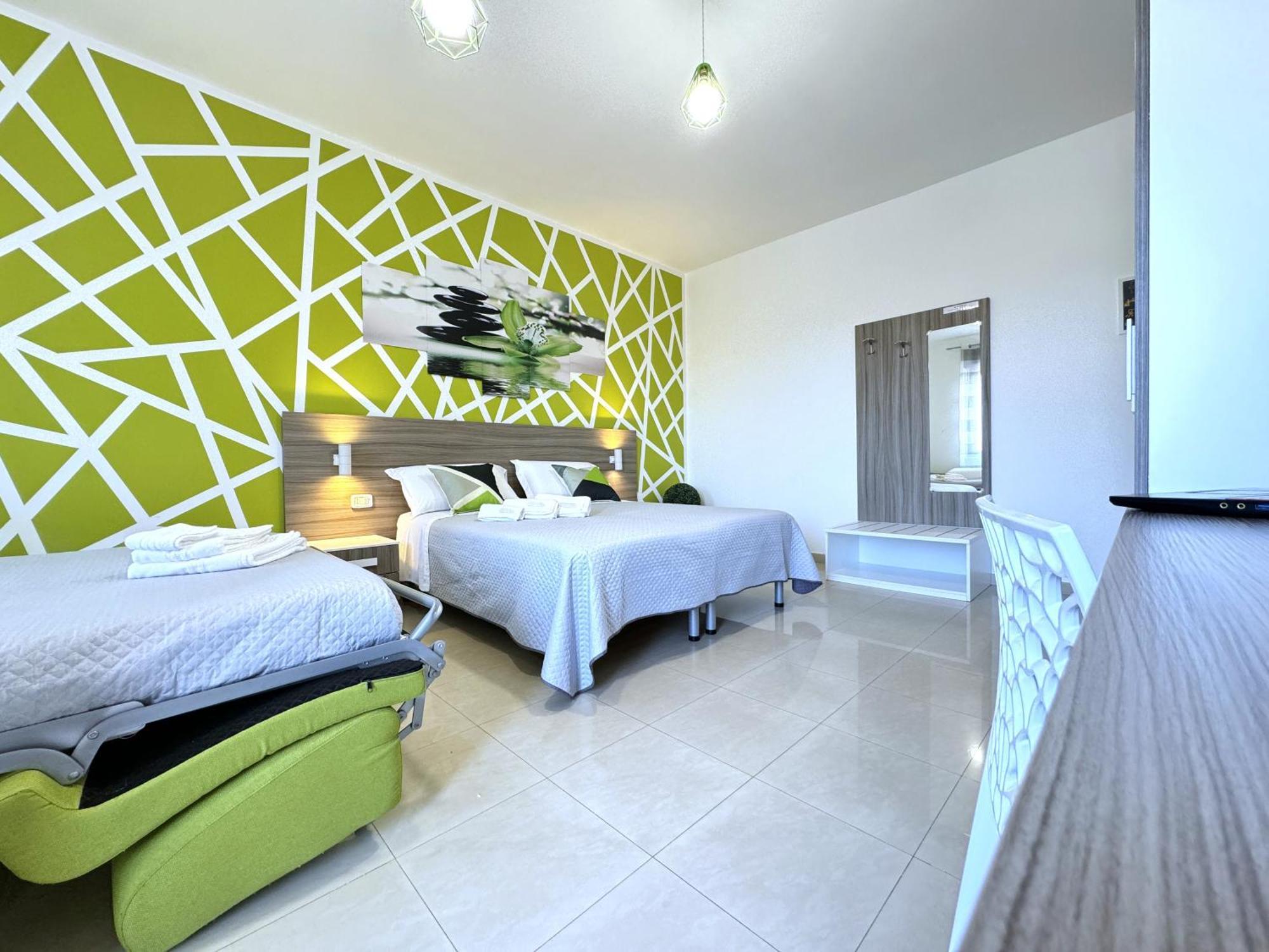 B&B Corso Roma Apricena Bagian luar foto
